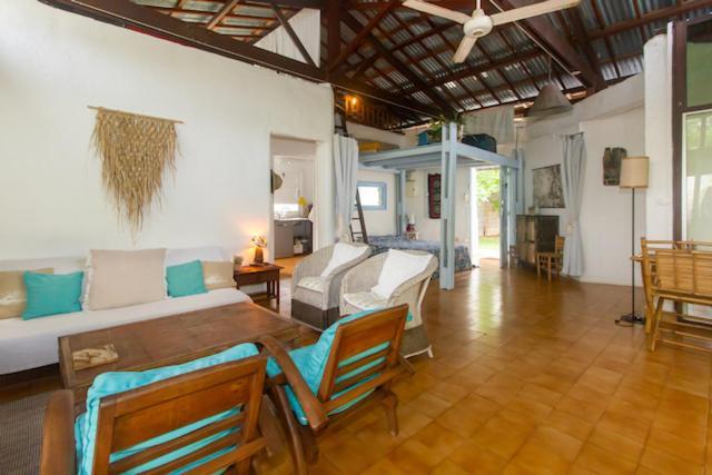 Villa De Charme Proche Plage Et Lagon 라 살린 레 뱅 외부 사진